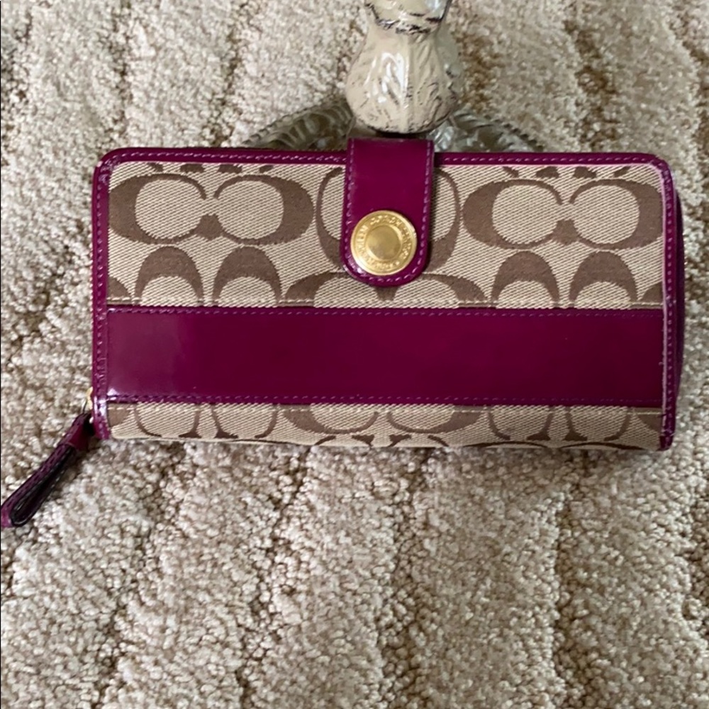 Coach Signature C Bleeker Patent Tr…